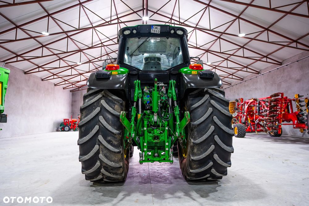 John Deere 6195M - 6
