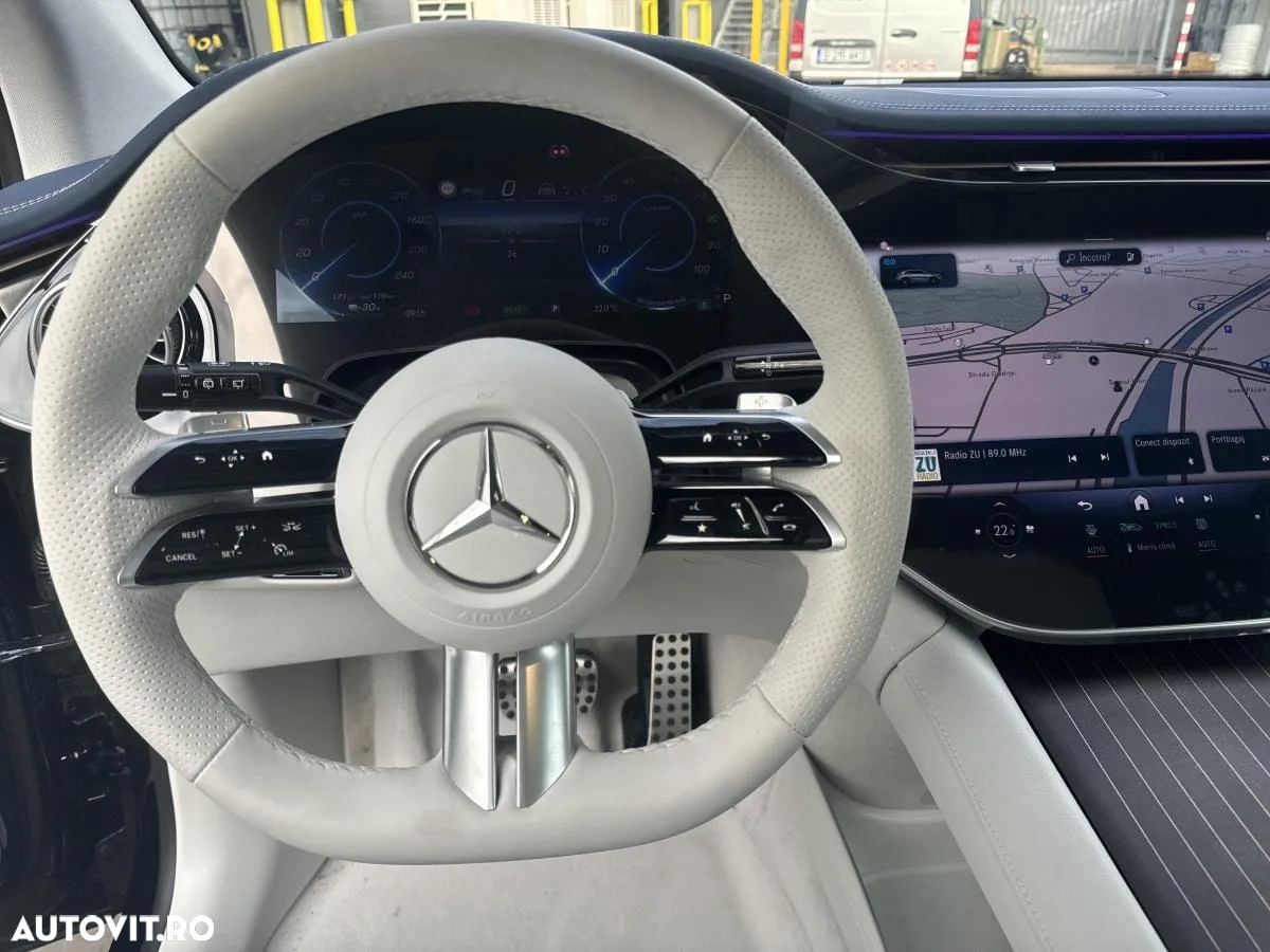 Mercedes-Benz EQE 500 4MATIC - 10