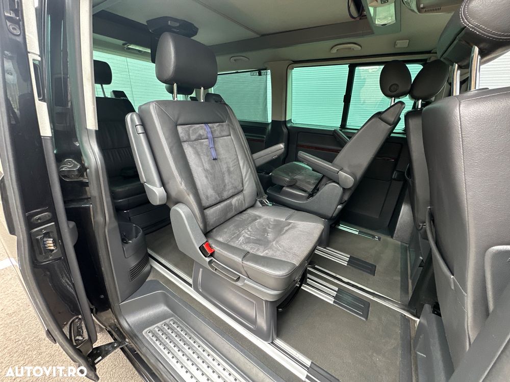 Volkswagen Multivan - 29