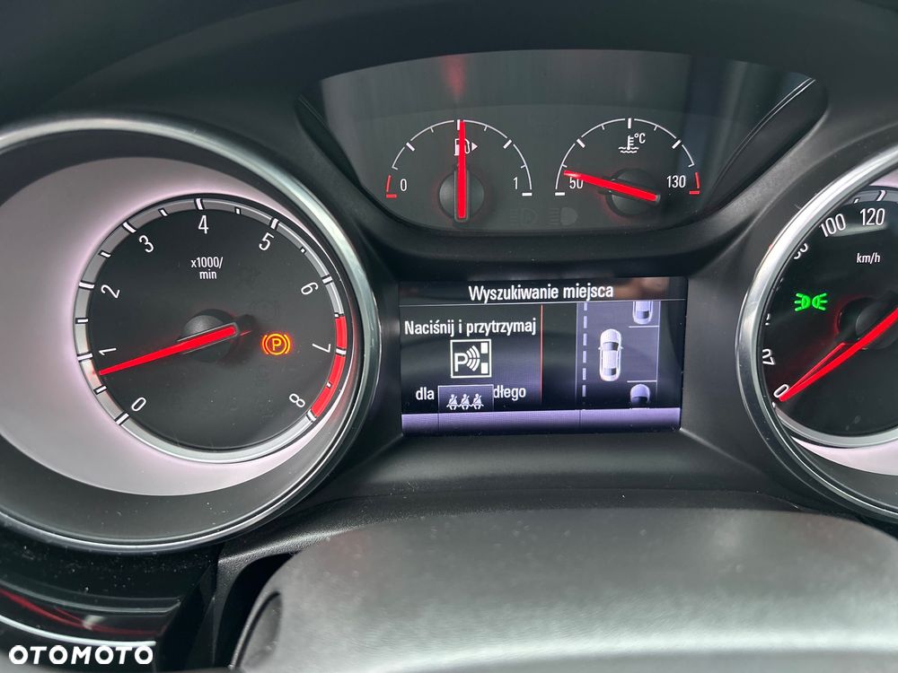 Opel Astra 1.4 Turbo Innovation - 24