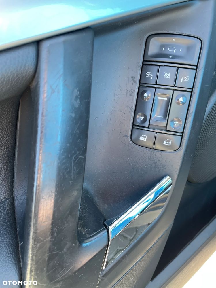 Opel Vectra 1.9 CDTI Cosmo - 19
