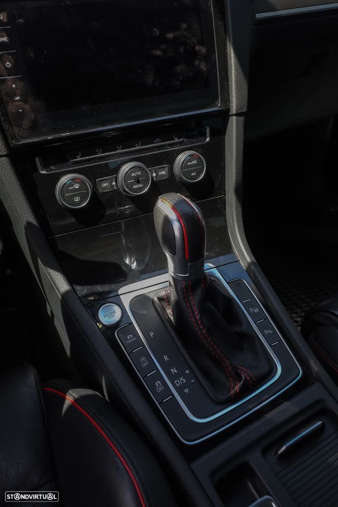VW Golf 2.0 TSI GTi TCR DSG - 15