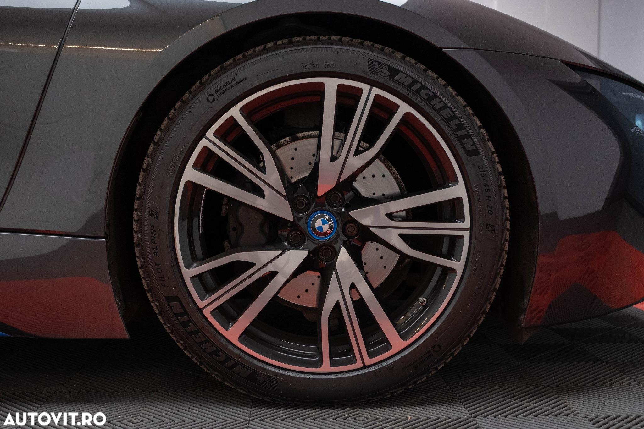 BMW i8 Coupe - 5