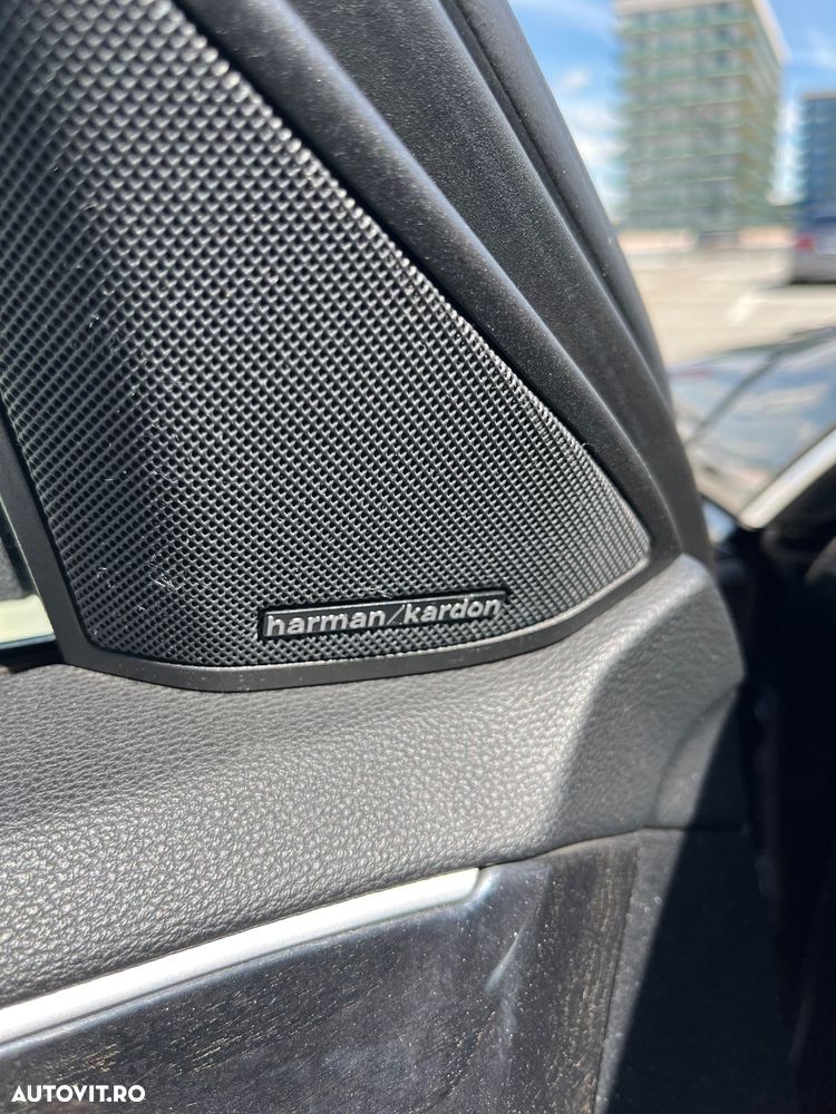 Mercedes-Benz E - 25