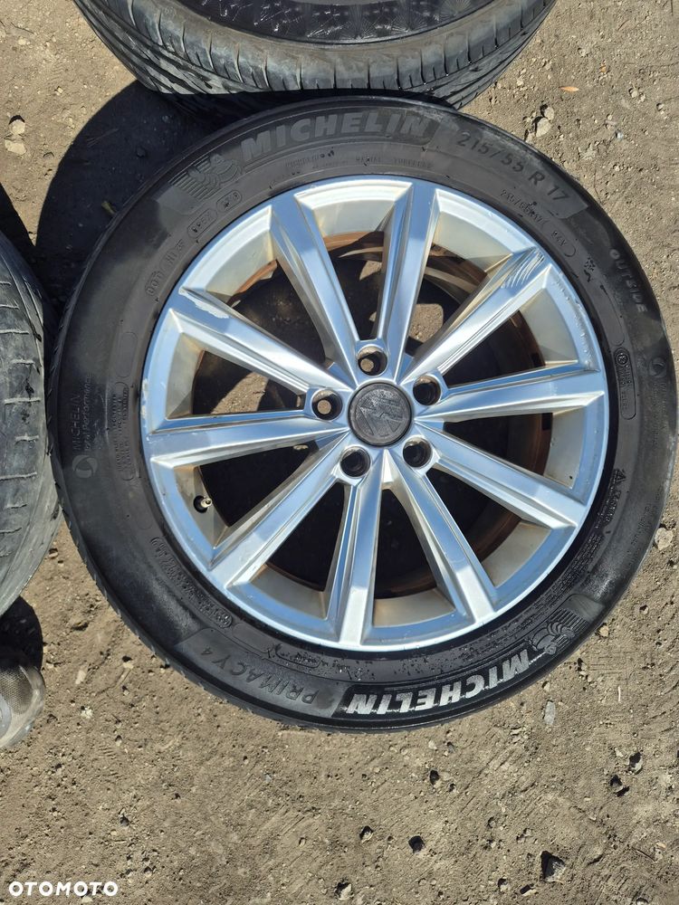 KOŁA FELGI LETNIE 215/55/17 VW PASSAT B8  5x112 - 12