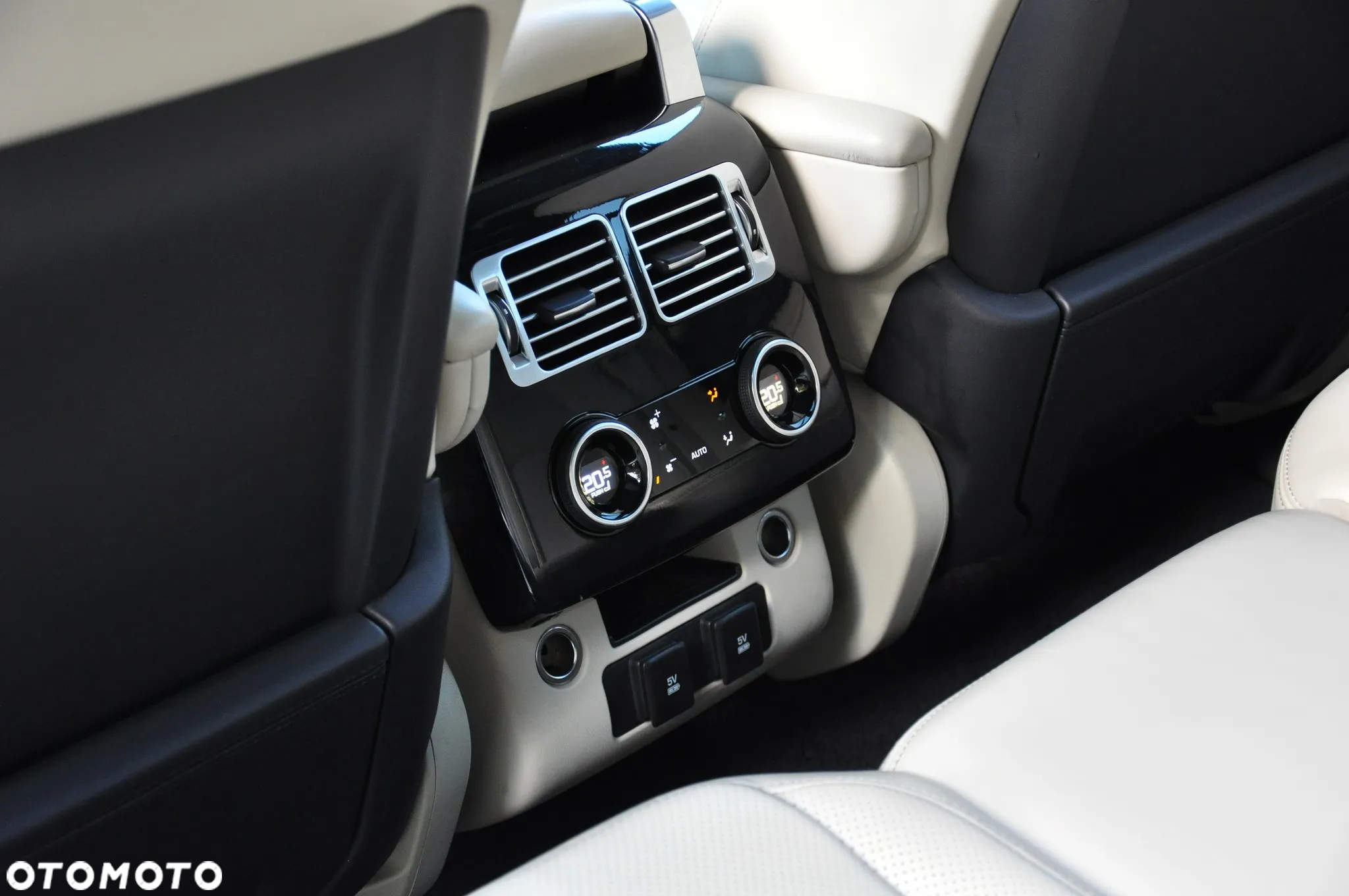 Land Rover Range Rover 3.0 V6 S/C Vogue - 31