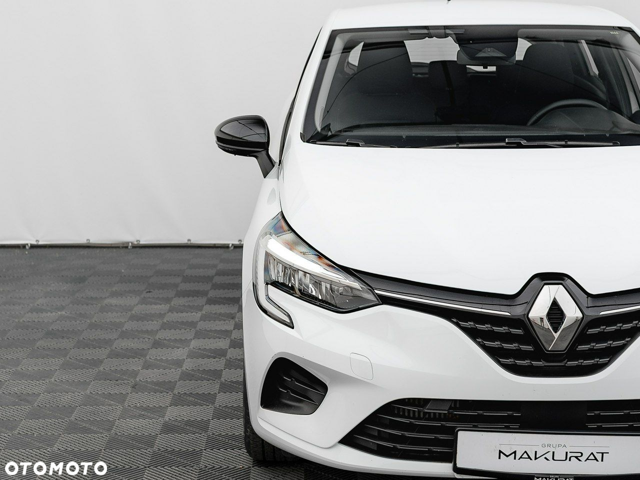 Renault Clio 1.0 TCe Equilibre - 9