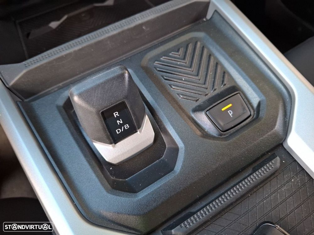 Dacia Bigster 1.8 Hybrid Journey - 16
