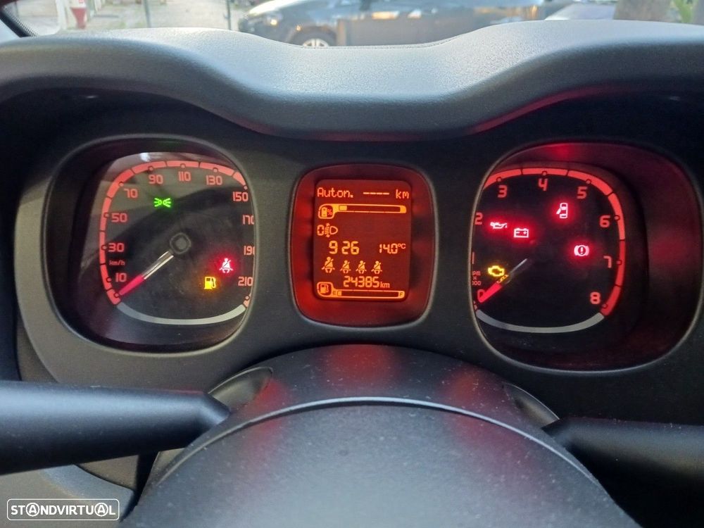 Fiat Panda 1.0 Hybrid City Cross - 12