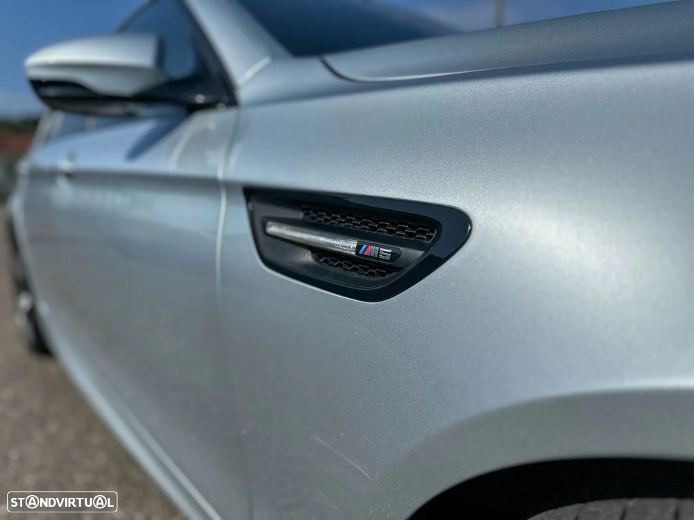 BMW M5 Standard - 15