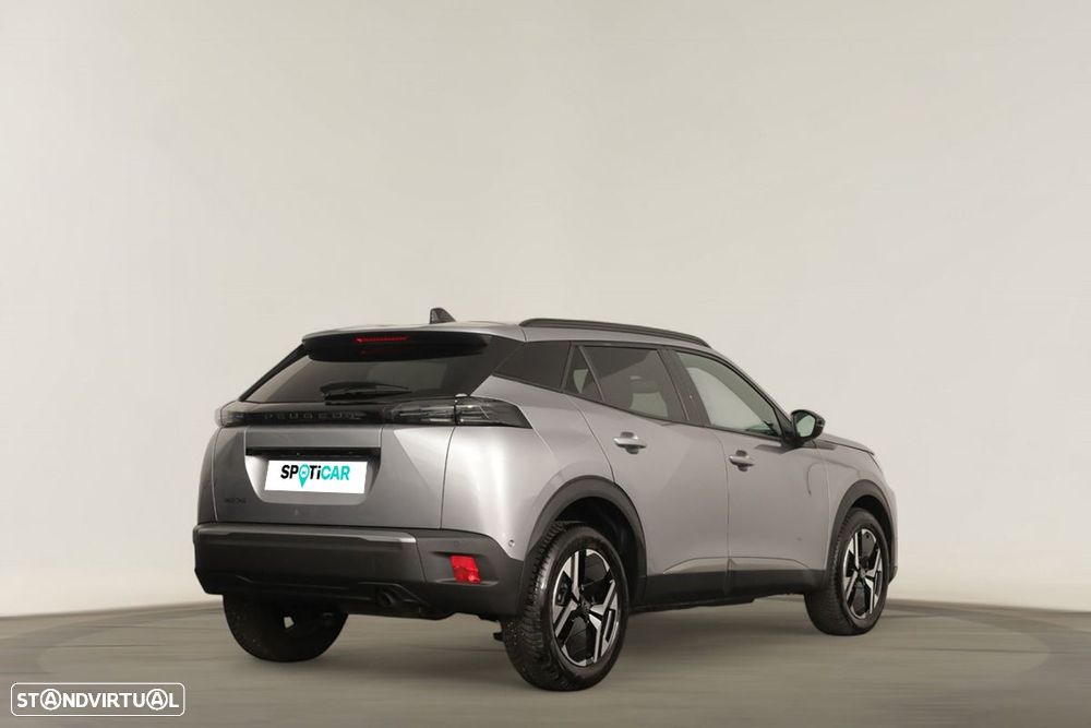 Peugeot 2008 1.2 PureTech Allure - 4