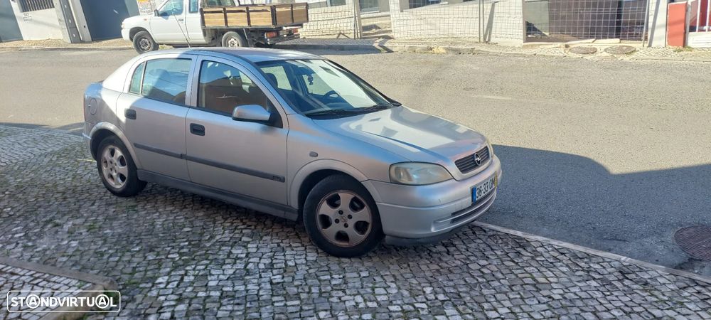Opel Astra 1.7 DTi Club - 1