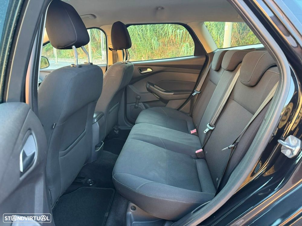 Ford Focus SW 1.5 TDCi Trend ECOnetic - 9