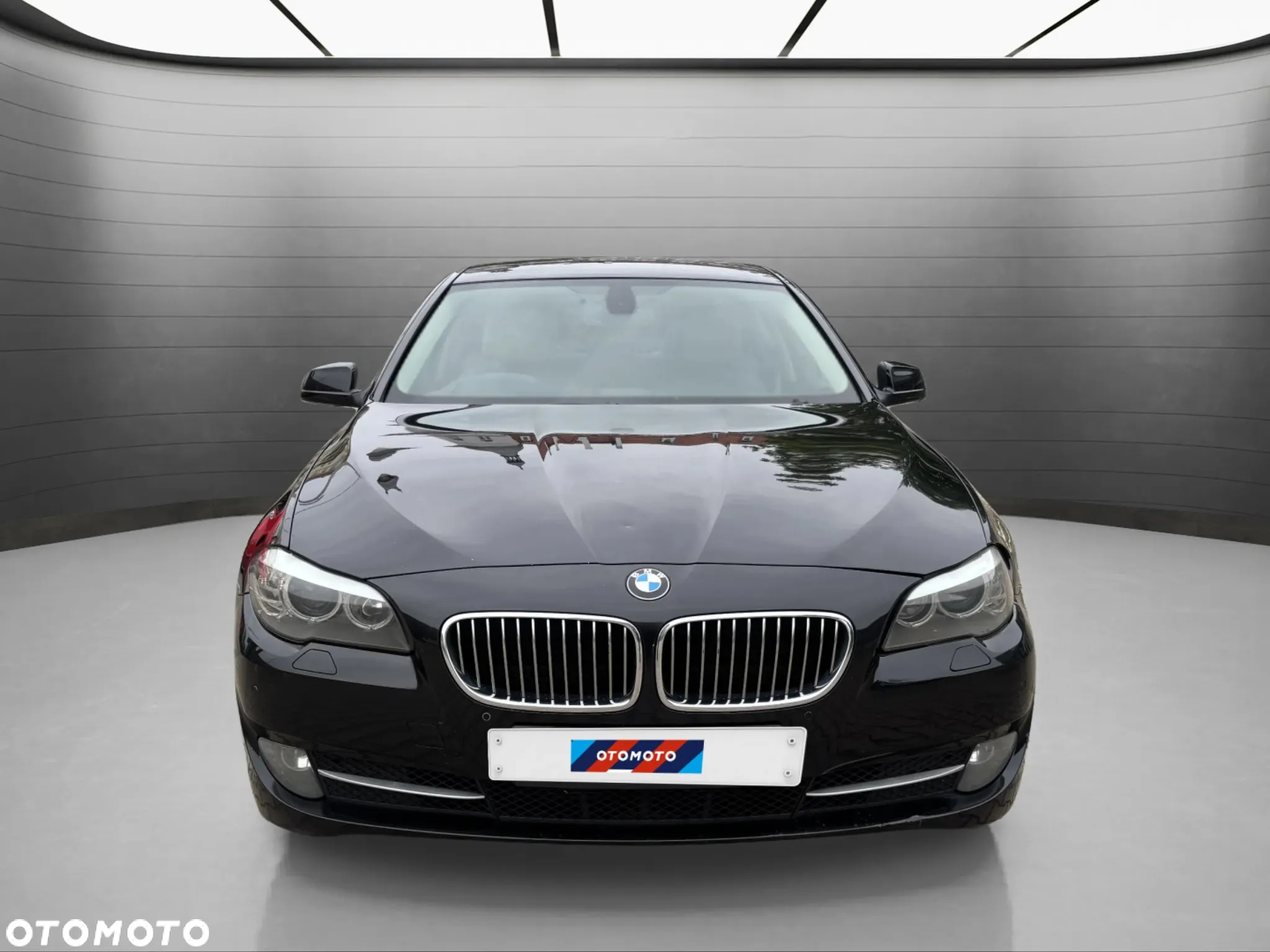 BMW Seria 5 520d - 8
