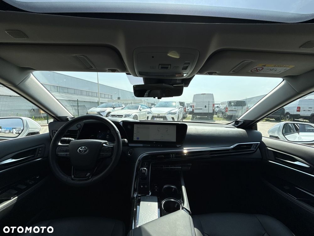 Toyota Mirai - 10
