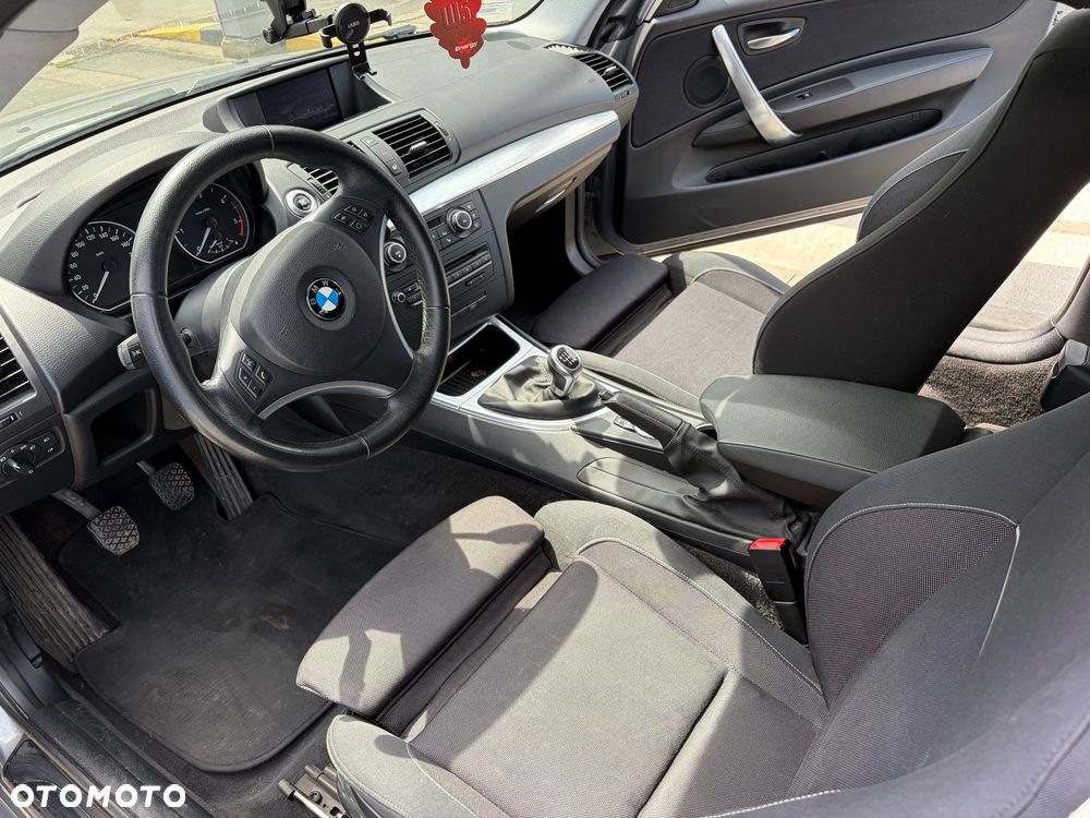 BMW Seria 1 118d DPF Edition Sport - 21