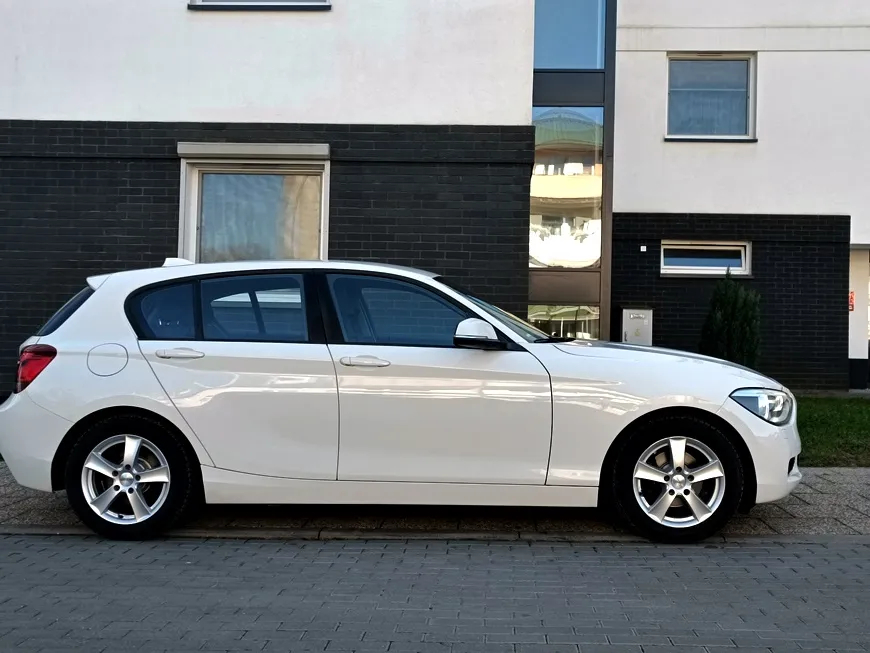 BMW Seria 1 118d Sport Line - 10