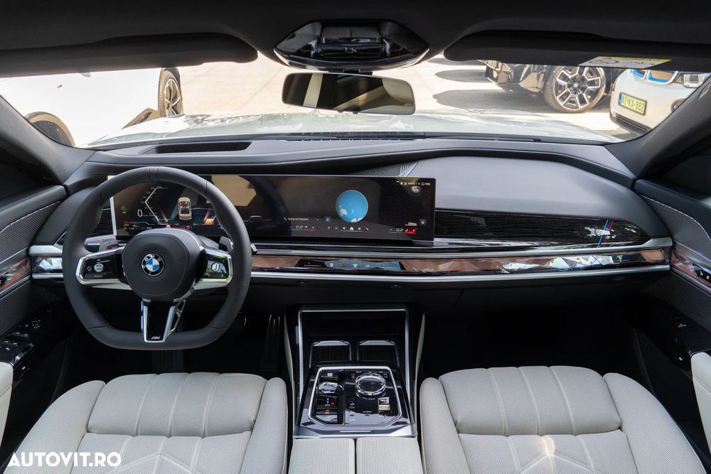 BMW Seria 7 740d xDrive MHEV - 7