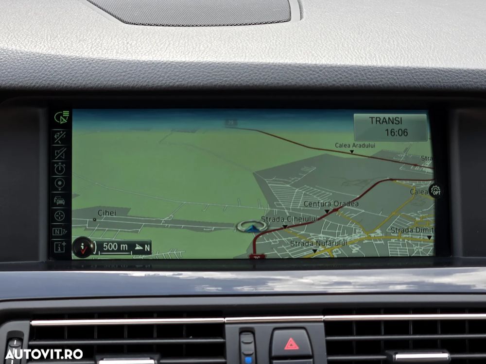BMW Seria 5 525d Touring Aut. Luxury Line - 35