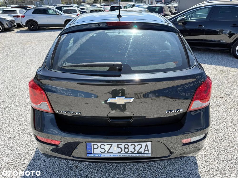 Chevrolet Cruze 1.6 LS - 7