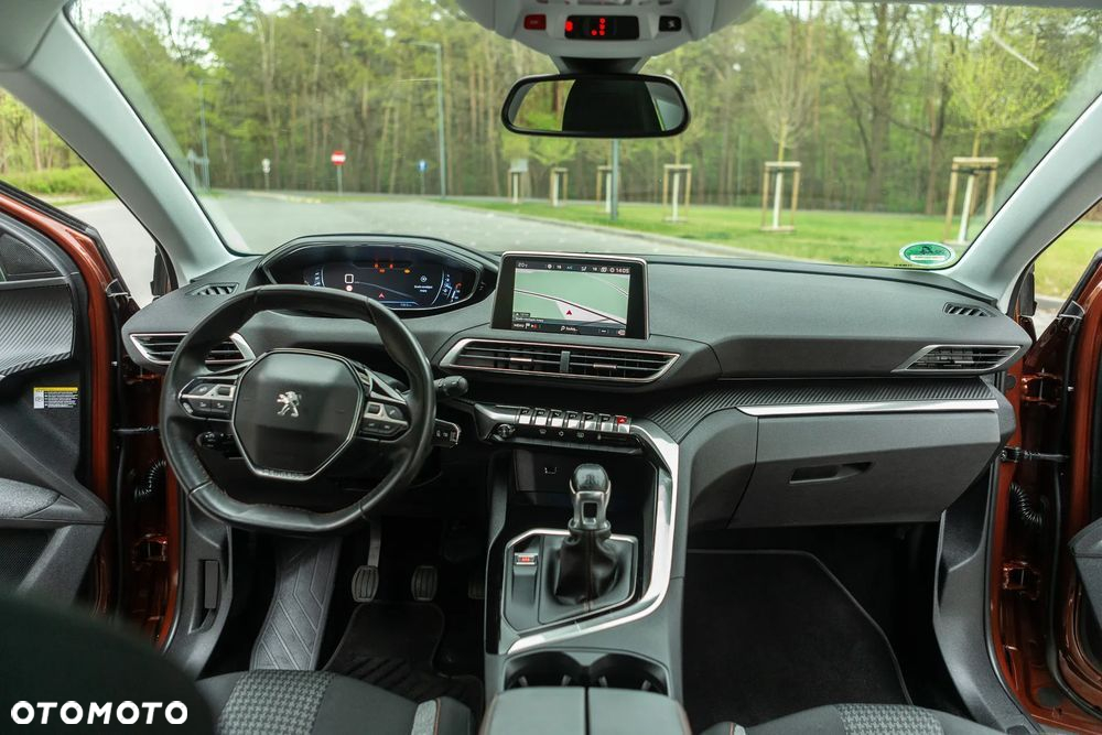 Peugeot 3008 - 25