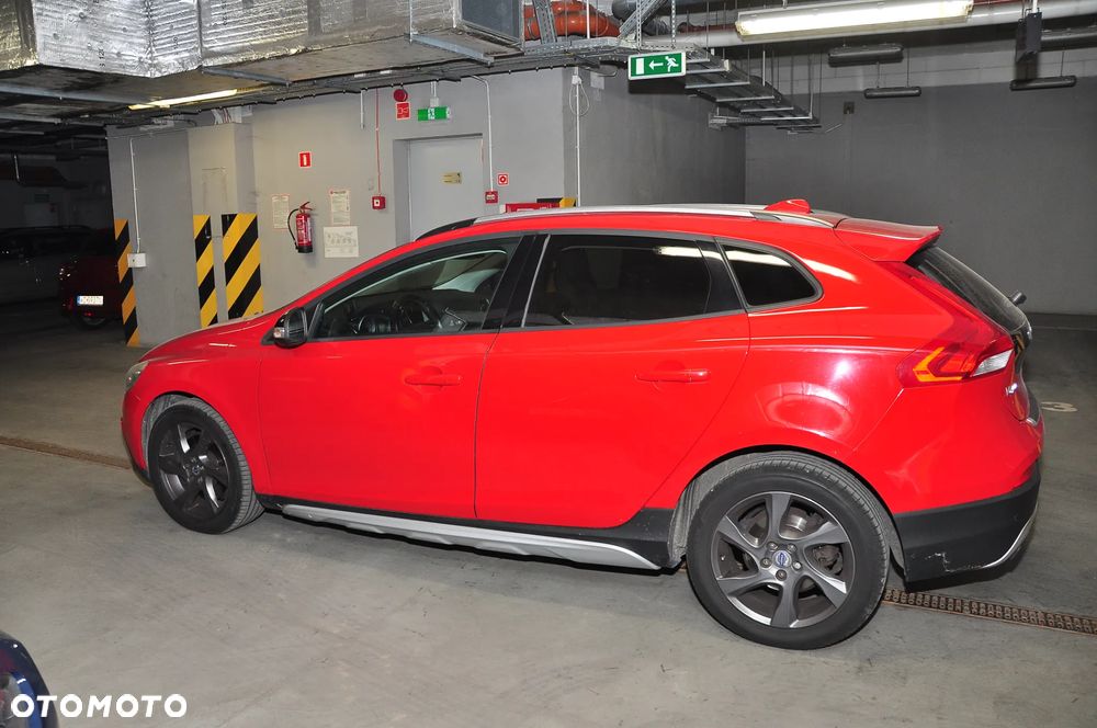 Volvo V40 Cross Country T4 AWD Momentum - 5