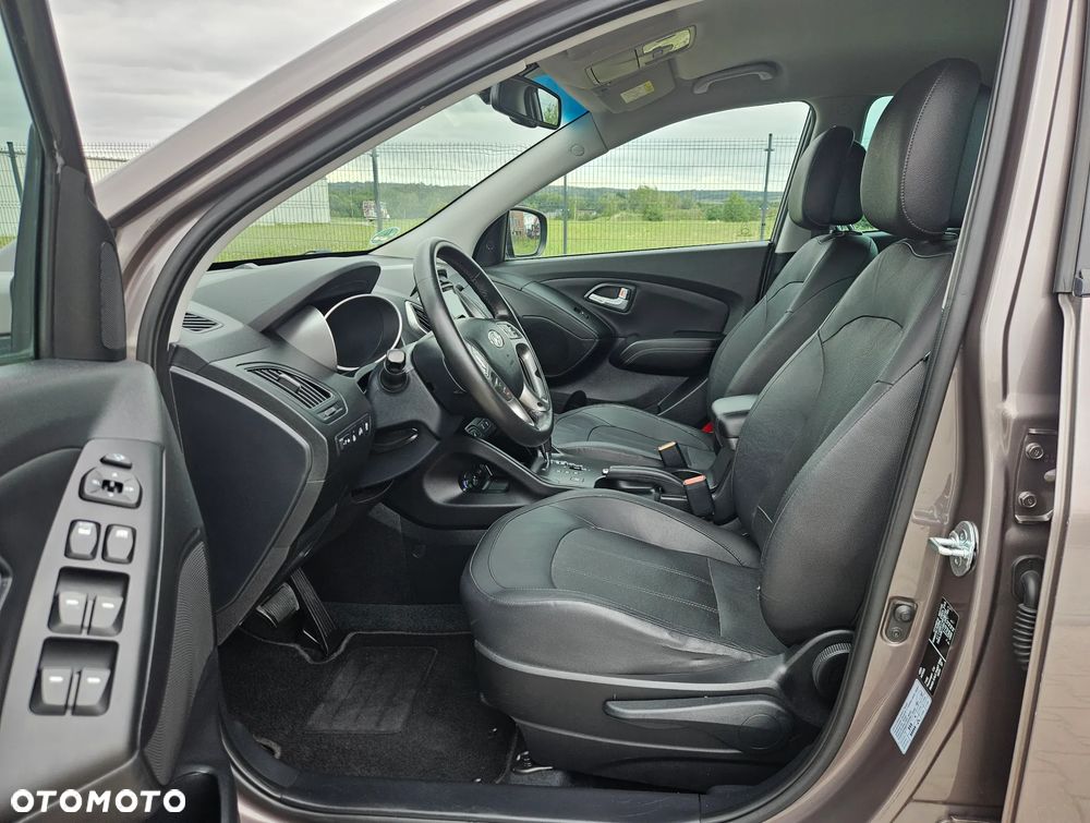 Hyundai ix35 2.0 CRDi 4WD Automatik Premium - 16