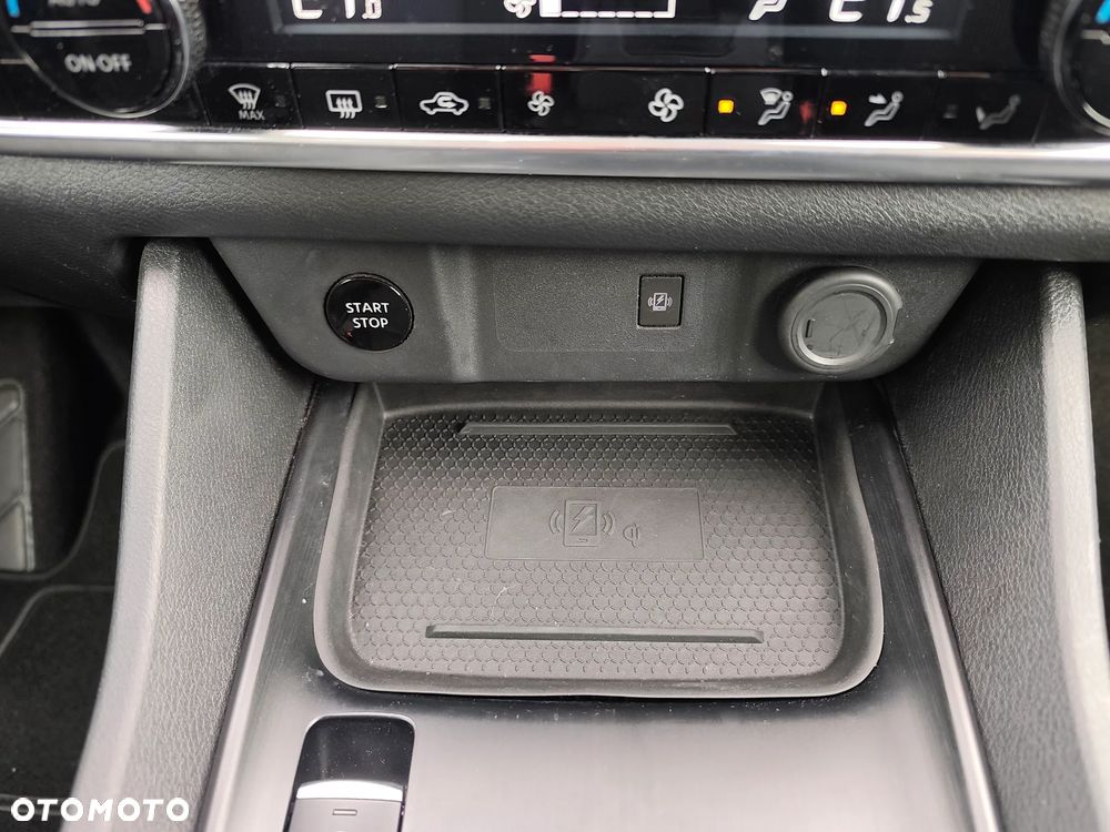 Nissan Qashqai 1.5 e-POWER Black Edition - 27