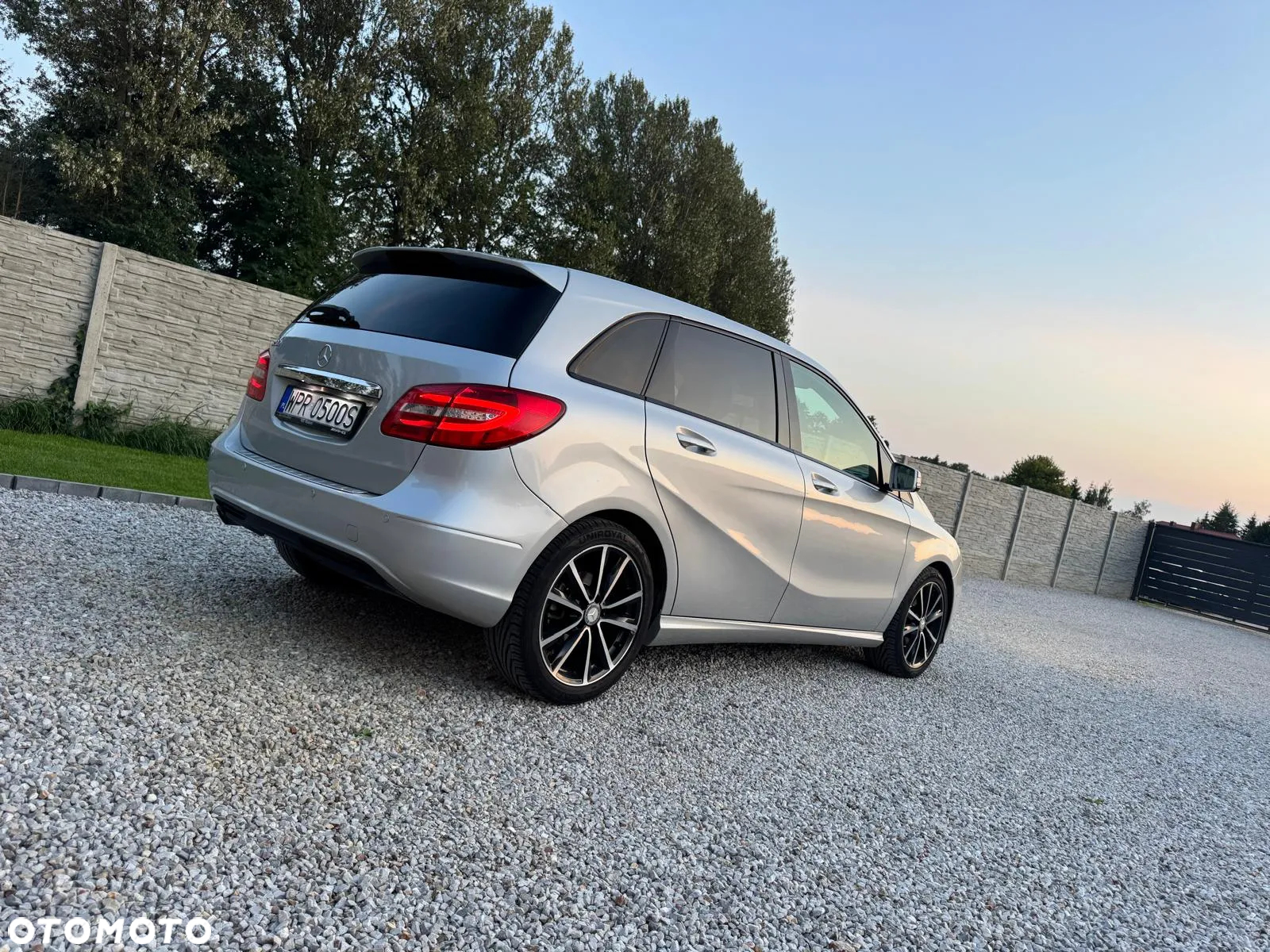 Mercedes-Benz Klasa B 200 - 4