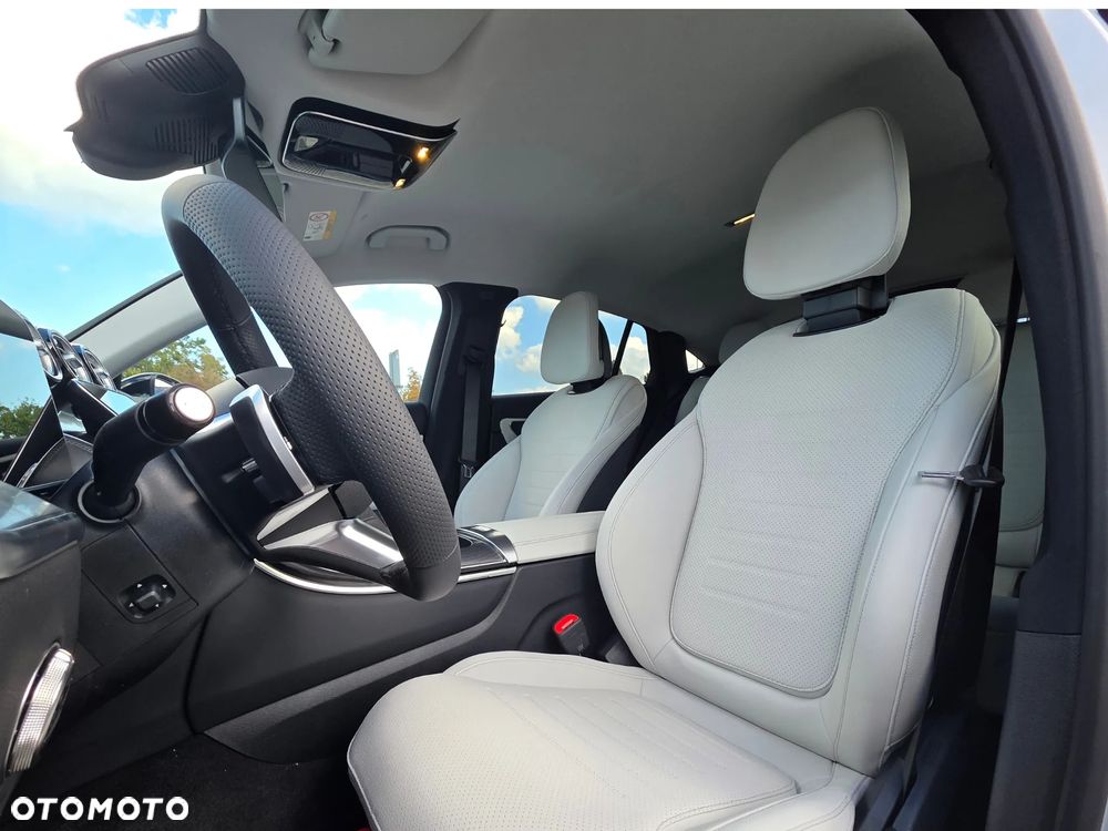 Mercedes-Benz GLC 220 d mHEV 4-Matic AMG Line - 11