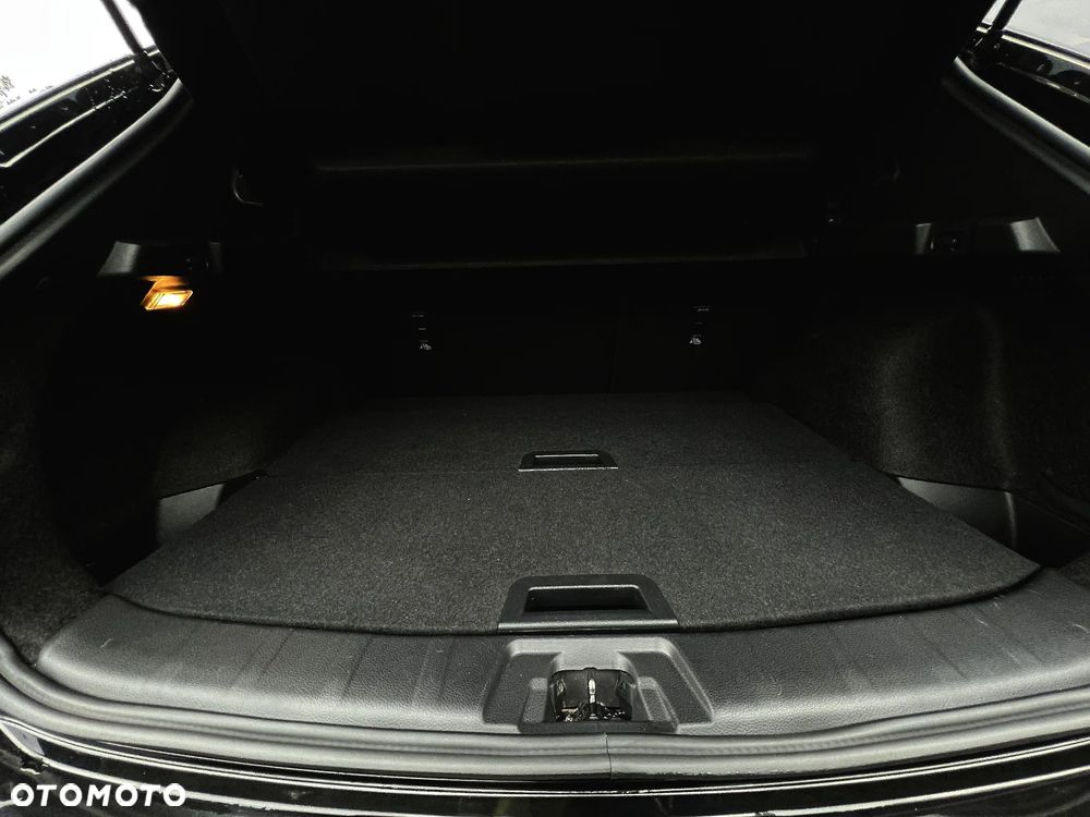 Nissan Qashqai 1.3 DIG-T N-Connecta EU6d - 37