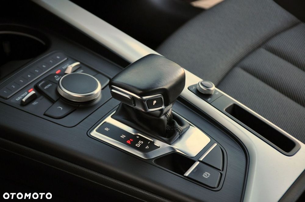 Audi A4 Avant - 33