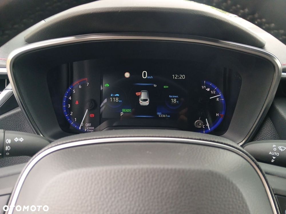 Toyota Corolla 1.8 Hybrid GPF Executive - 29
