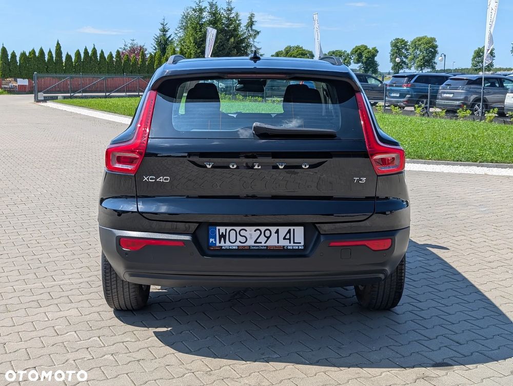 Volvo XC 40 T3 Momentum - 13