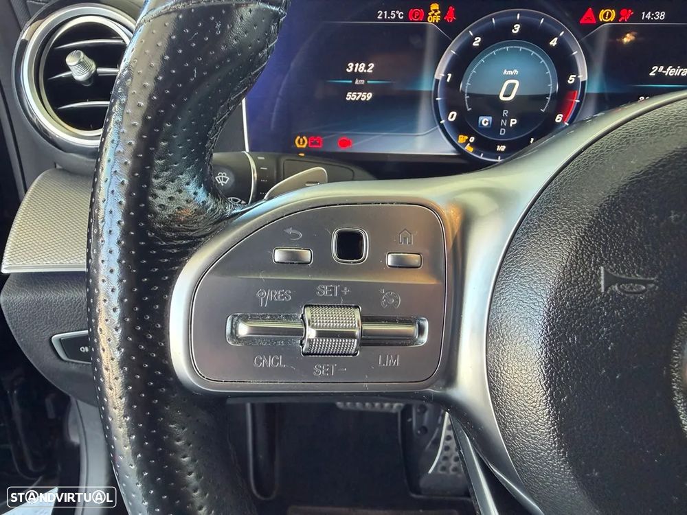 Mercedes-Benz E 220 d AMG Line - 31