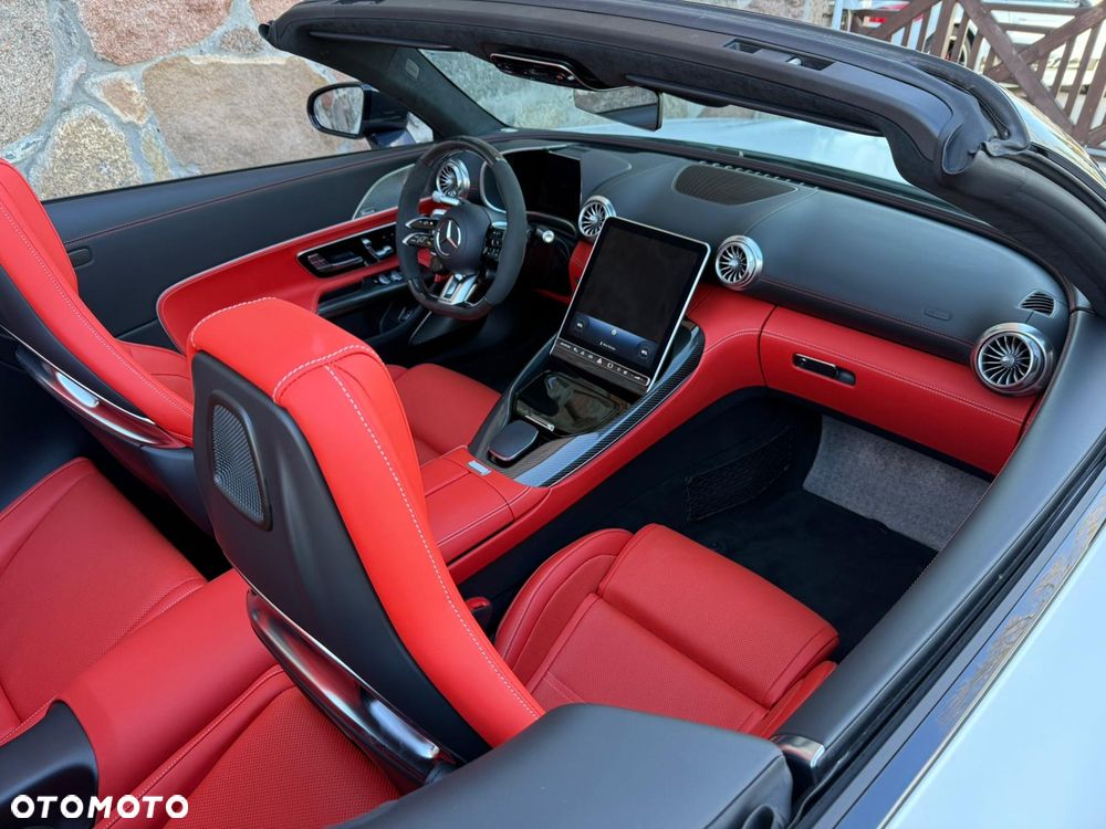 Mercedes-Benz SL AMG 63 4-Matic+ - 26