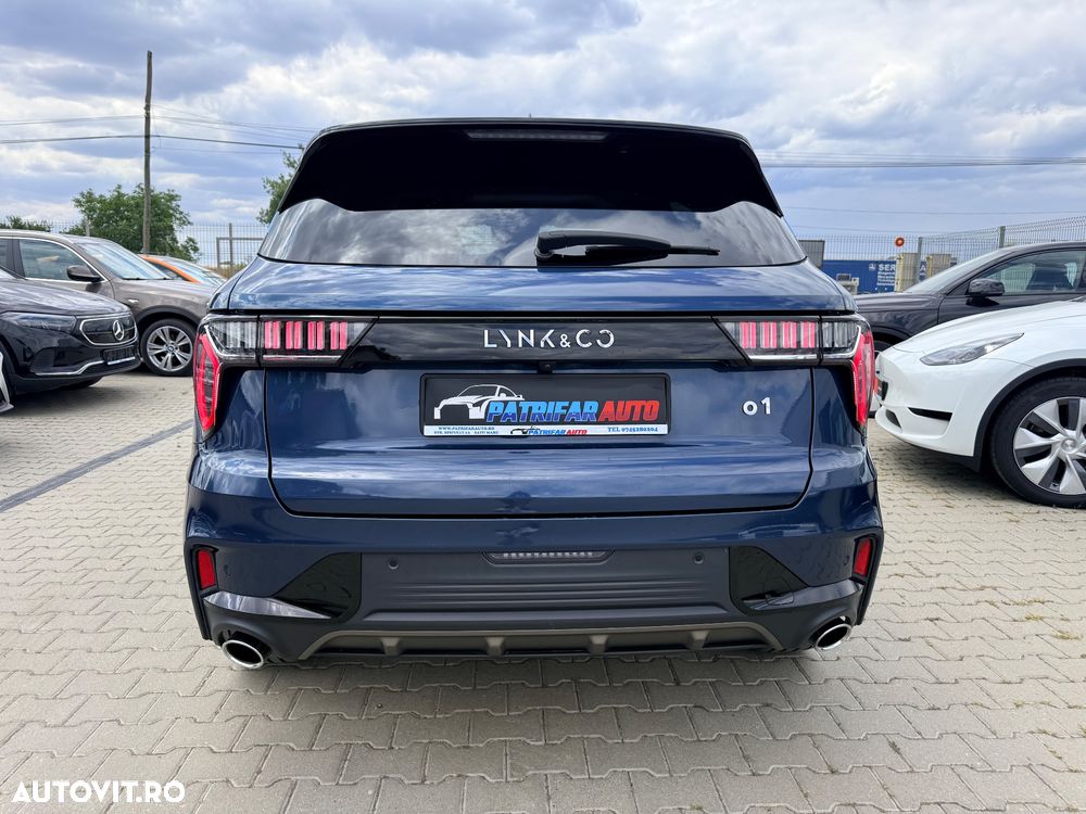 Lynk&Co 01 - 3