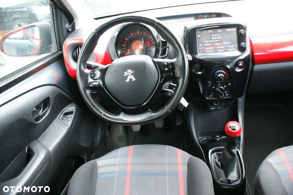 Peugeot 108 - 8