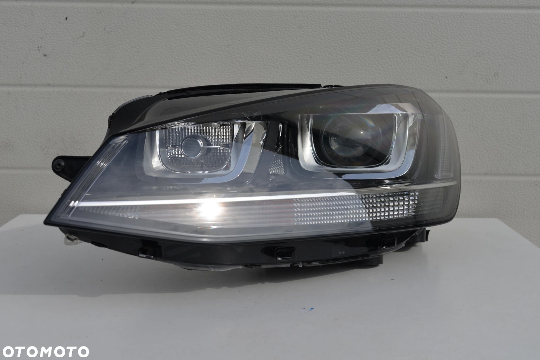 VW GOLF 7 VII 2013-2016 LAMPA REFLEKTOR PRZEDNI BI-XENON 11-PIN 5G1941031 - 1