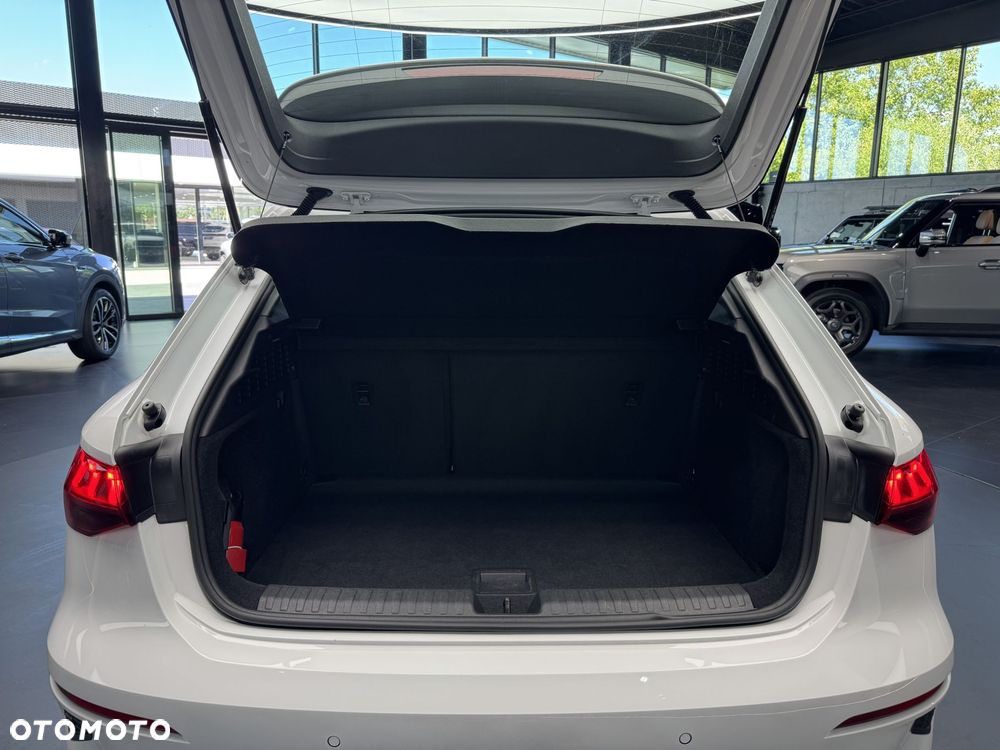 Audi A3 Sportback 35 TFSI mHEV Advanced S tronic - 19