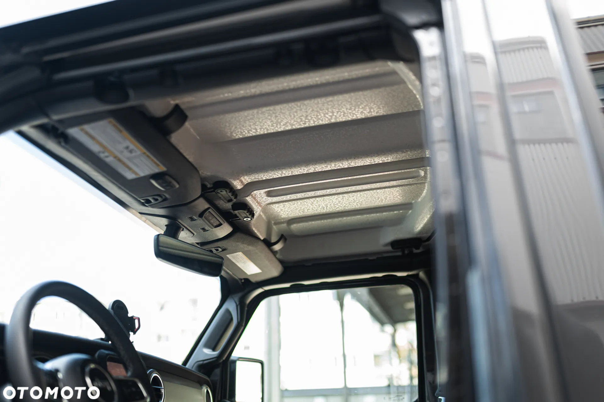 Jeep Inny - 24