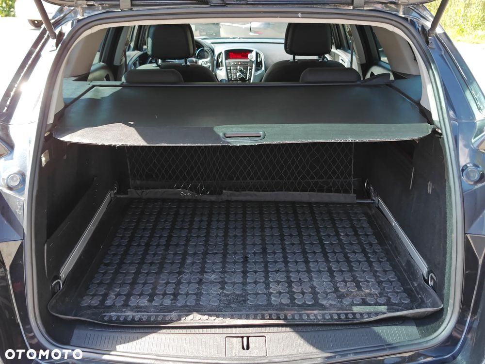 Opel Astra 1.7 CDTI Cosmo - 17