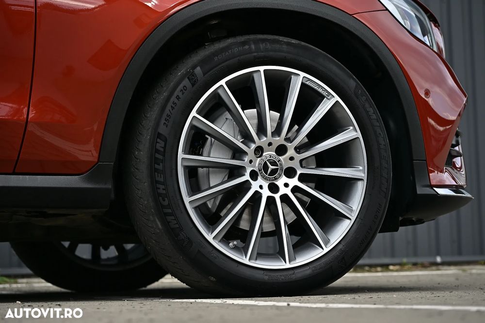 Mercedes-Benz GLC 250 d 4MATIC 9G-TRONIC AMG Line - 41