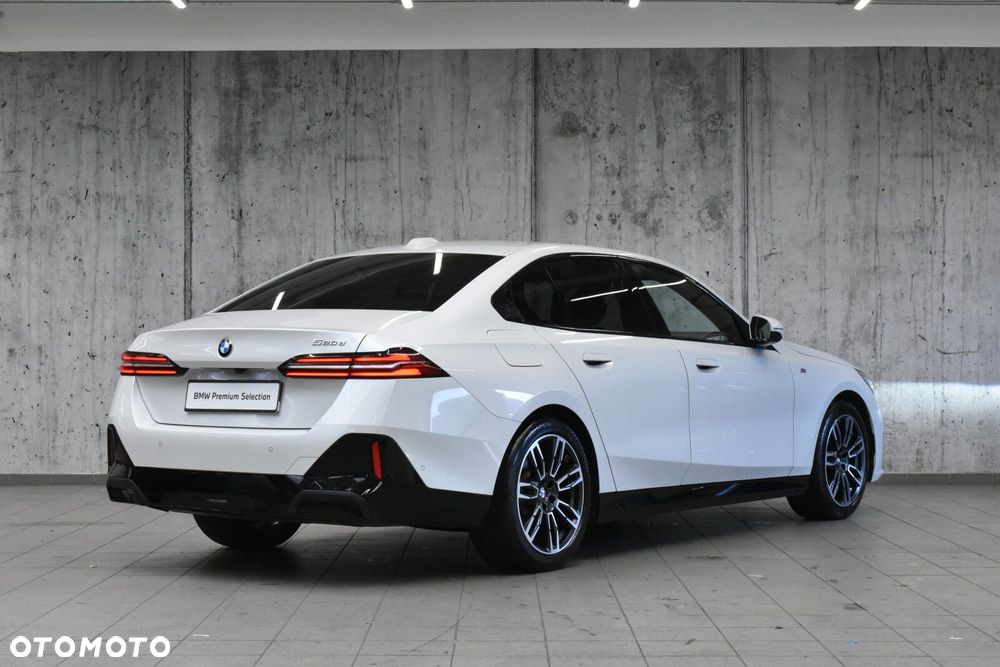 BMW Seria 5 520d mHEV M Sport - 3