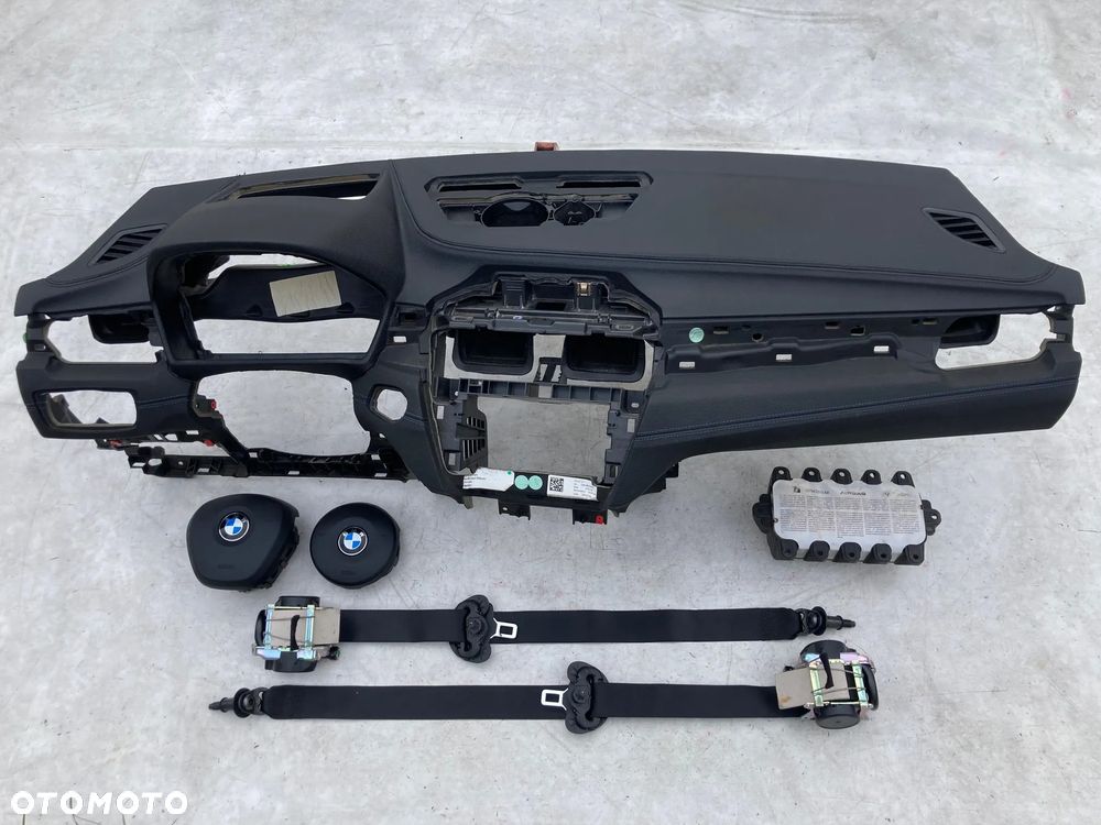 BMW X1 F48 X2 F39 DESKA KONSOLA KOKPIT PULPIT PÓŁKA PARAPET PODUSZKI POWIETRZNE KIEROWCY PASAŻERA AIRBAG PASY PAS SZYTA NIĆ SKÓRA na wymianę od RĘKI Raz2 !!!