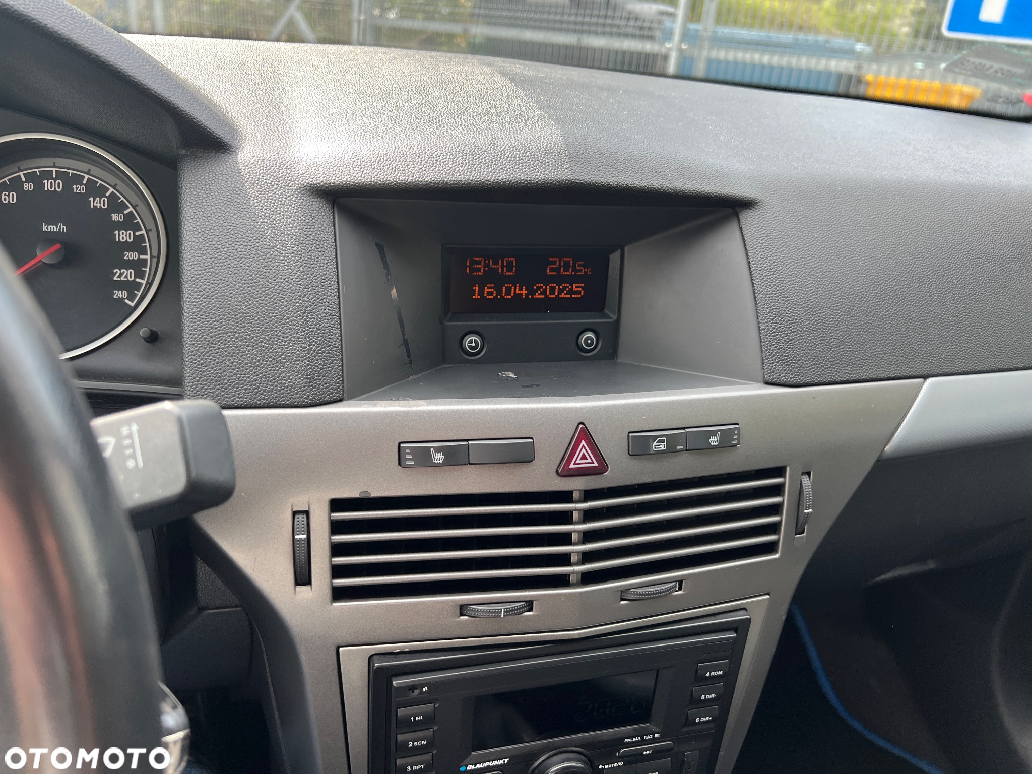 Opel Astra GTC 1.7 CDTI Sport - 9