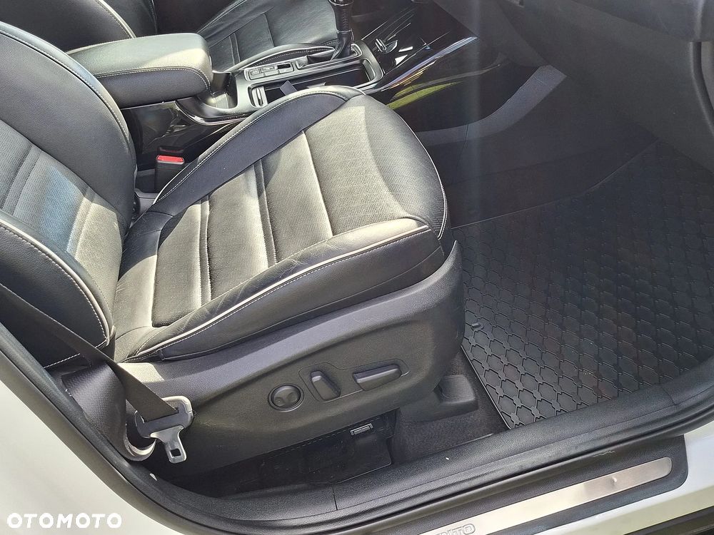 Kia Sorento 2.0 CRDI GT Line - 28