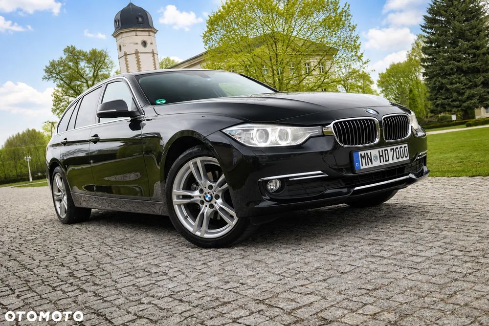BMW Seria 3 320d xDrive Sport-Aut Luxury Line - 1