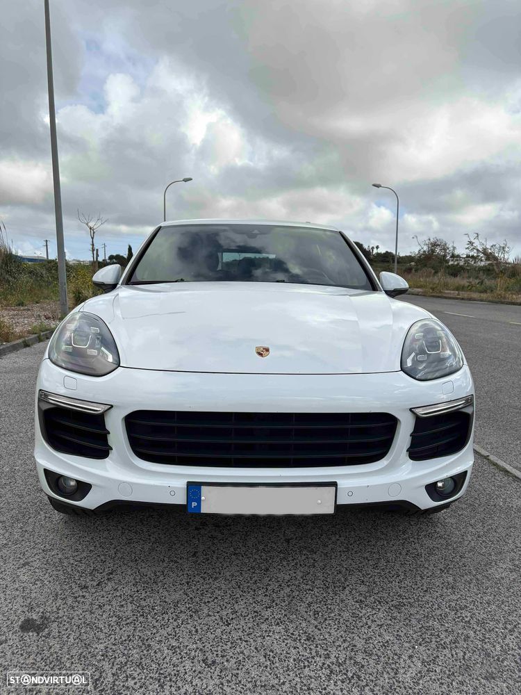 Porsche Cayenne S E-Hybrid - 6