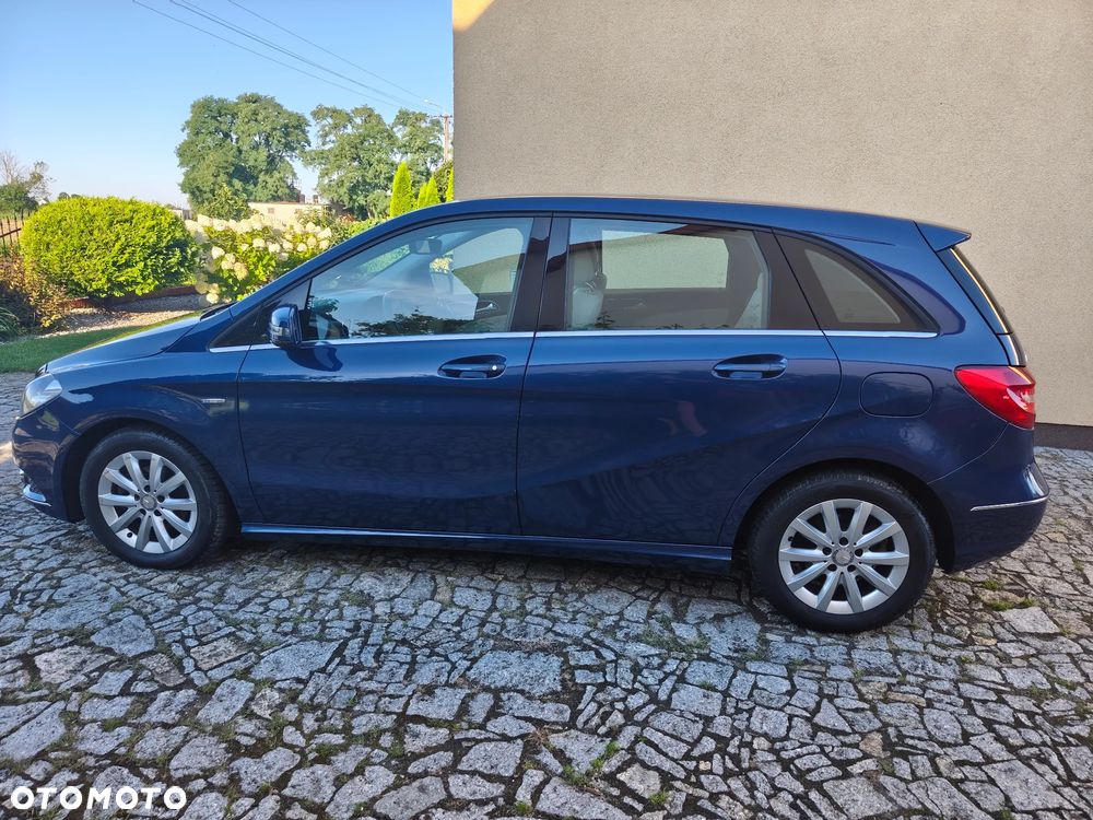 Mercedes-Benz Klasa B 180 CDI (BlueEFFICIENCY) - 3